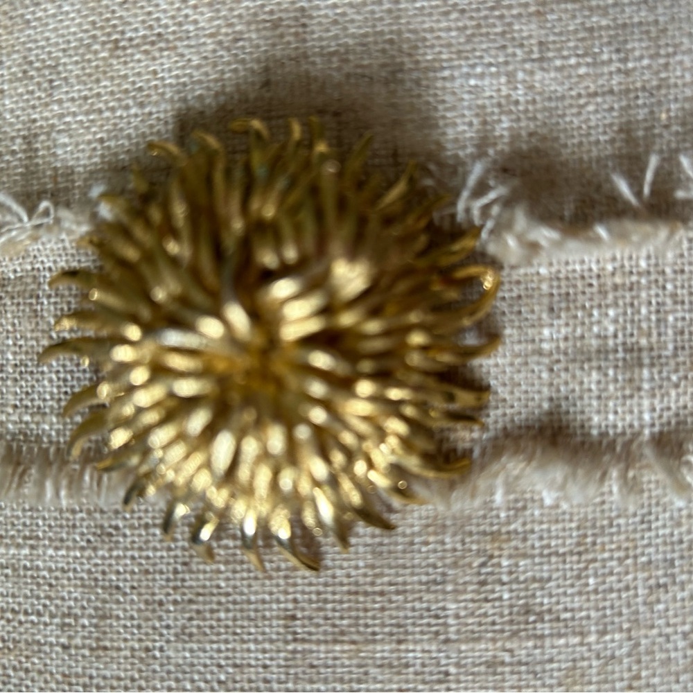 Gold Floral Brooch